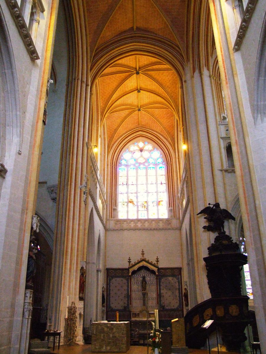 Quimper - Cathédrale Saint-Corentin - Transept nord - Intérieur 