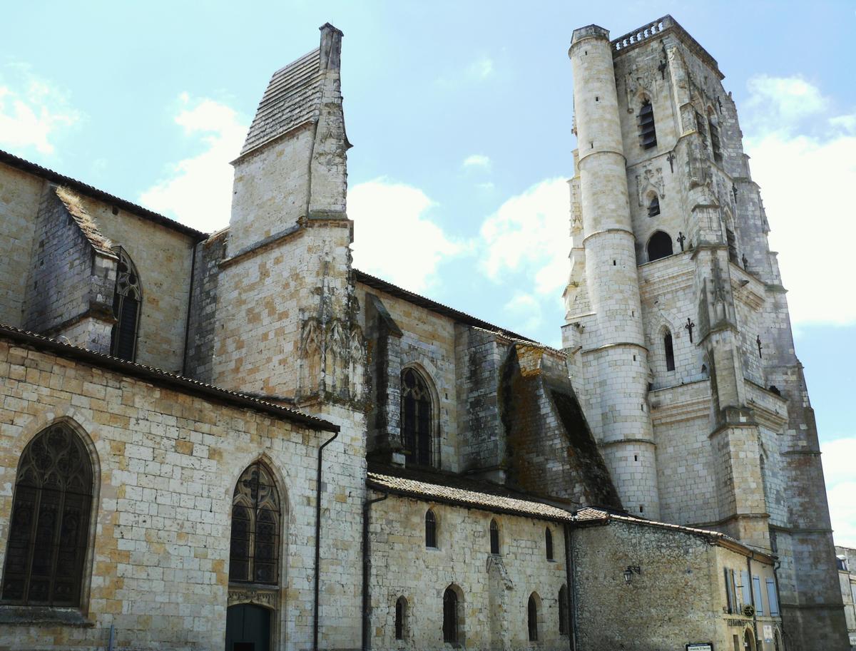 Lectoure - former cathedral of Saints Gervais and Protais 