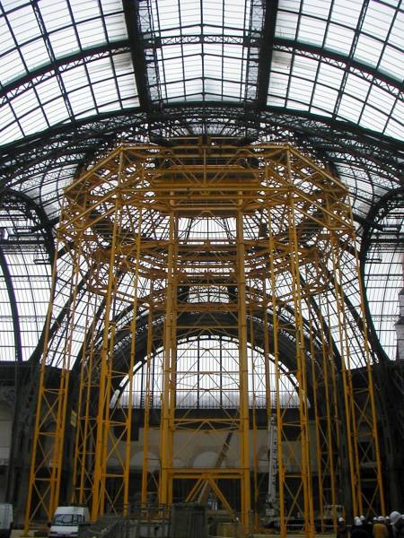 Grand Palais, Paris.Structure provisoire portant la coupole 