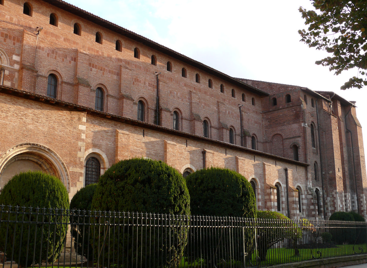 Toulouse - Basilique Saint-Sernin - Nef extérieur 
