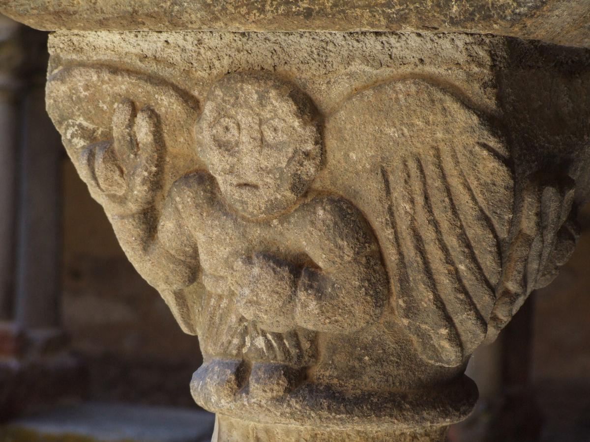 Abbaye de Lavaudieu - Cloître - Chapiteau 