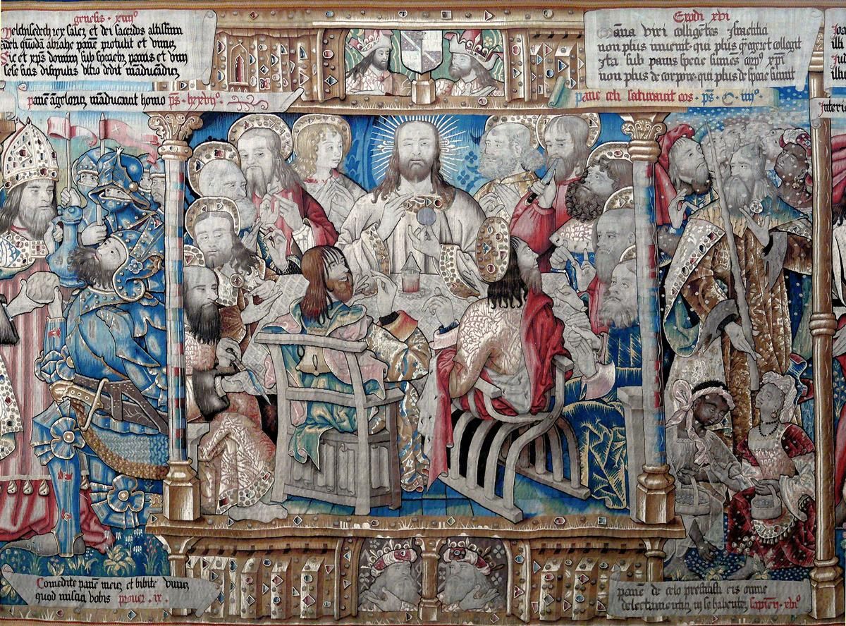 Fiche média no. 144243 Abbaye de La Chaise-Dieu - Abbatiale Saint-Robert - Choeur des moines - Détail d'une tapisserie d'Arras et de Bruxelles du 16 ème siècle illustrant le thème su Salut