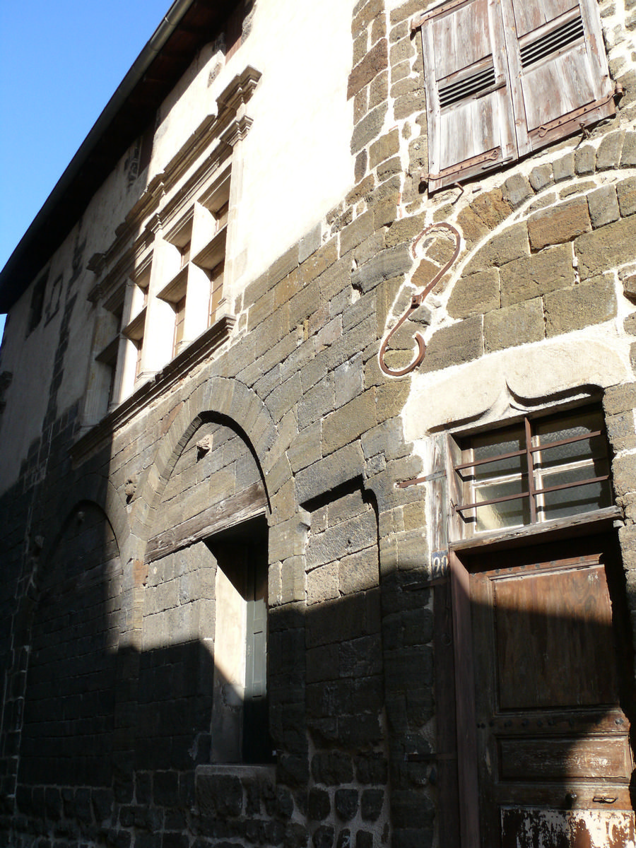 Le Puy-en-Velay - Hôtel de Sanhard 