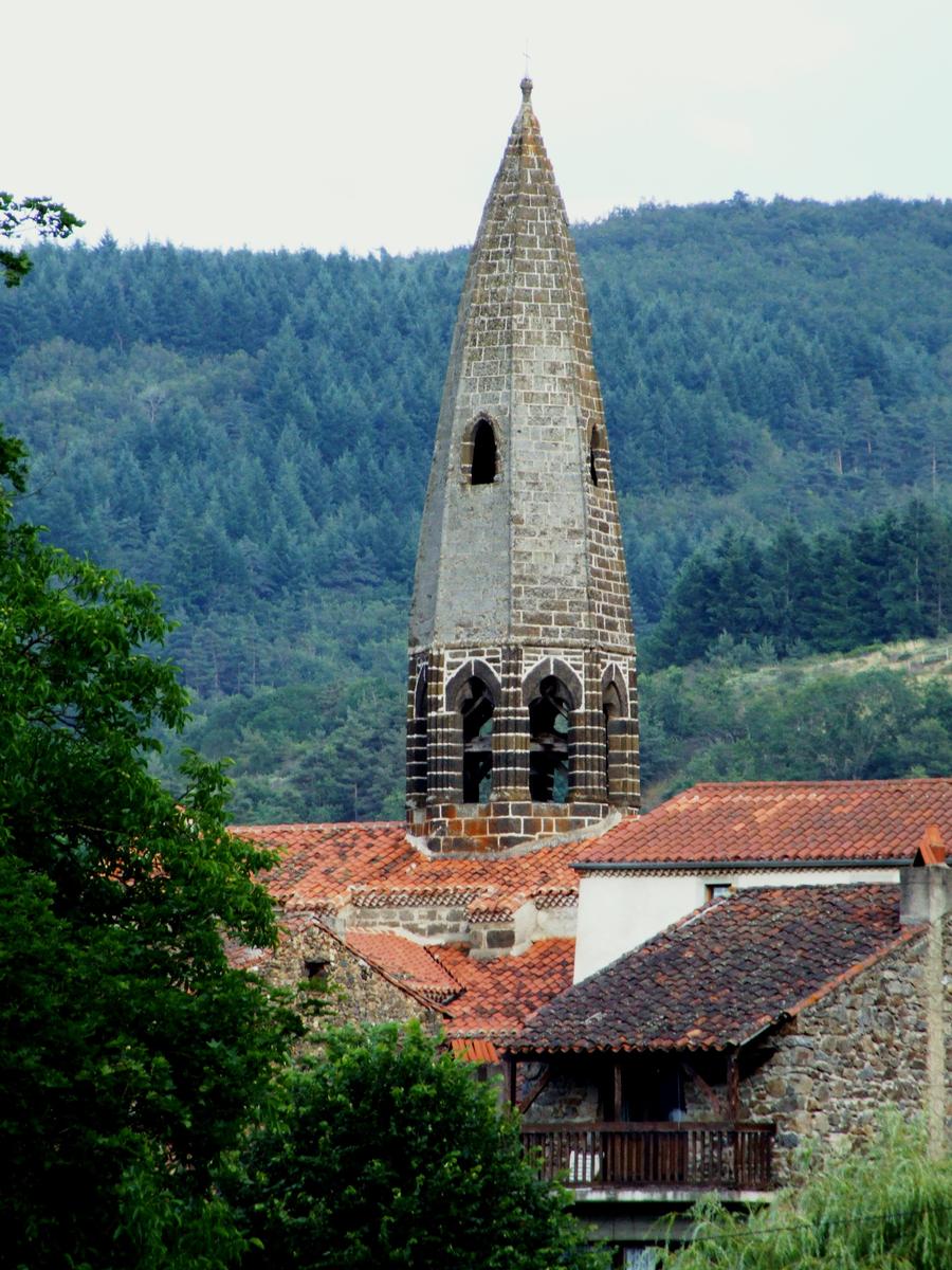 Saint-Cirgues - Eglise Saint-Cirgues - Un curieux clocher 