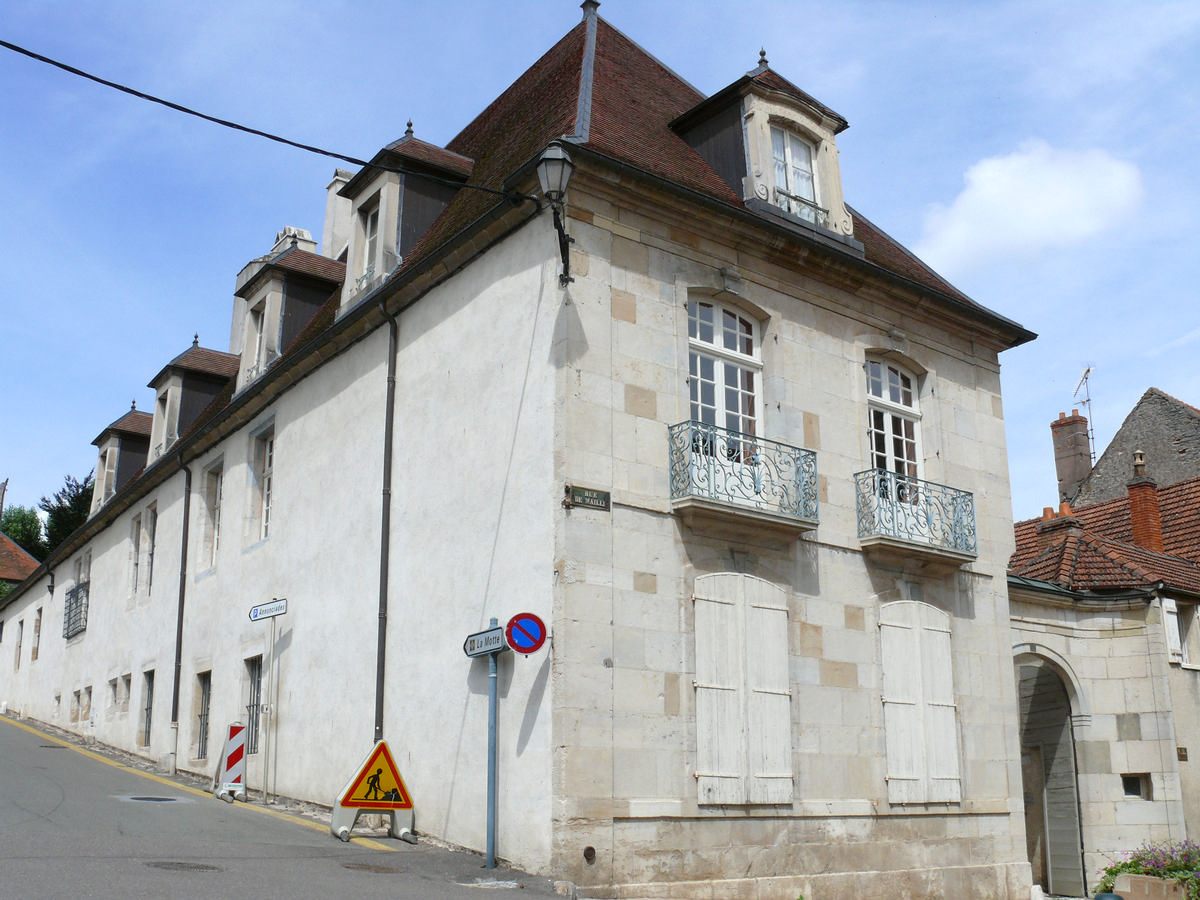 Vesoul - Hôtel Henrion de Magnoncourt 