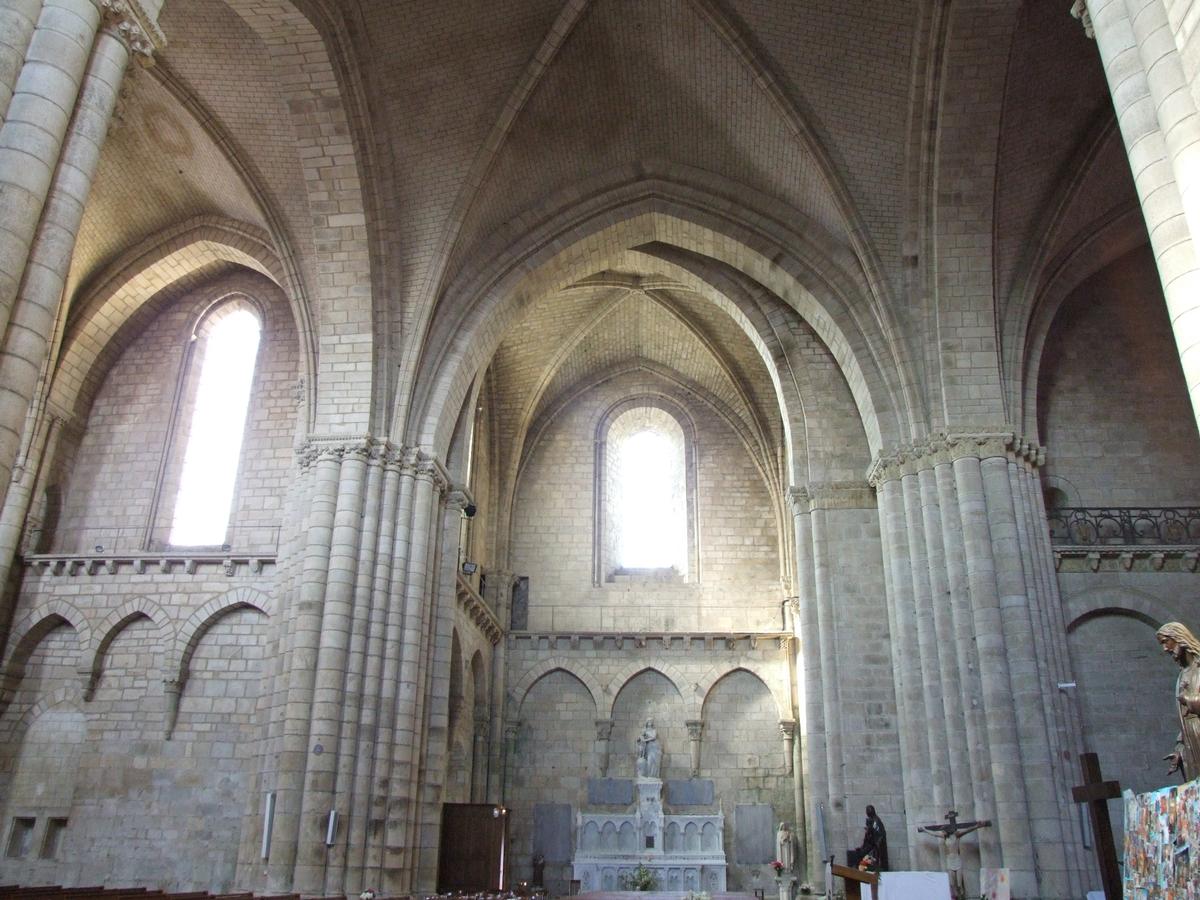 Saint-Yriex-le-Perche - Collégiale Saint-Yriex - Elévation de la nef 