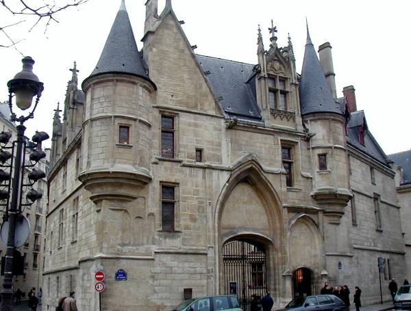 Hôtel de Sens, Paris.Entrée 