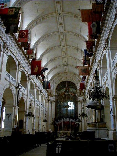 Hôtel des Invalides.Eglise Saint-Louis-des-Invalides - Nef 