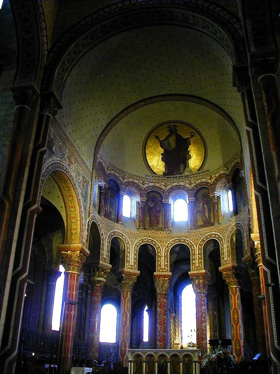 Eglise Saint-Austremoine, Issoire 