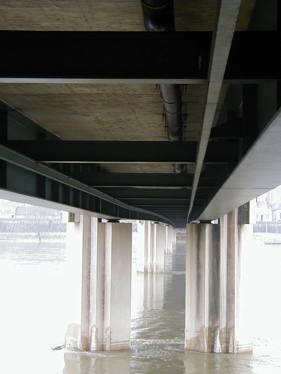Jargeau - Pont sur la Loire - Sous-face du tablier 