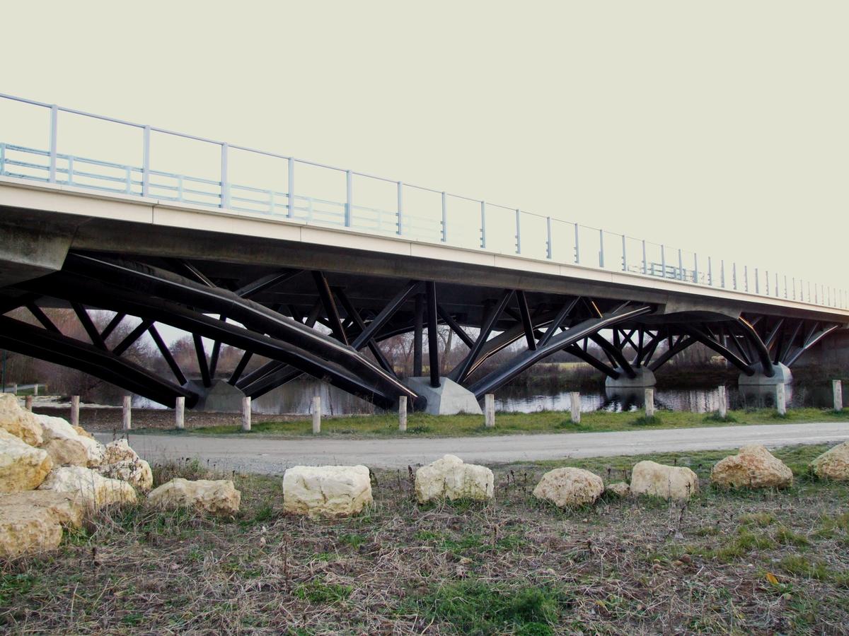 Pont de la Charente sur la déviation de Jarnac: Ensemble 