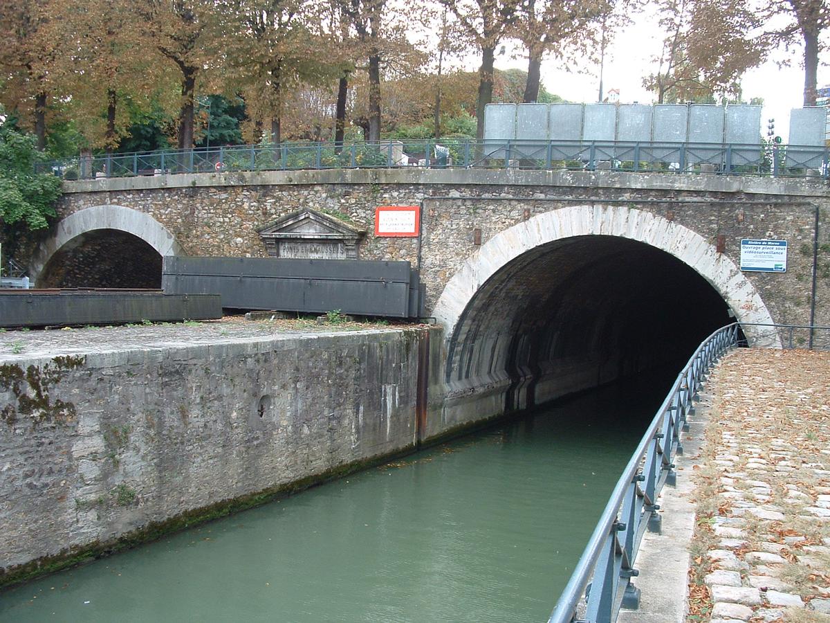 Joinville-le-Pont - Tunnel de Saint-Maur - Entrée du souterrain sur la Marne côté amont 