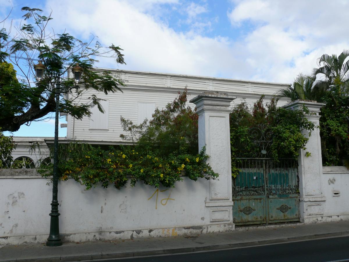 Saint-Denis - Maison de la Banque de la Réunion 