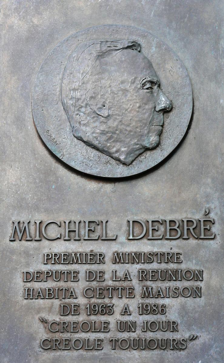 Saint-Denis - Maison Repiquet - Plaque commémorative de Michel Debré 