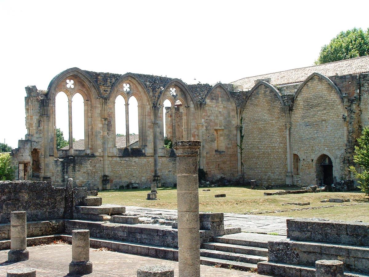 Abbaye de la Sauve-Majeure - Ruines du réfectoire 