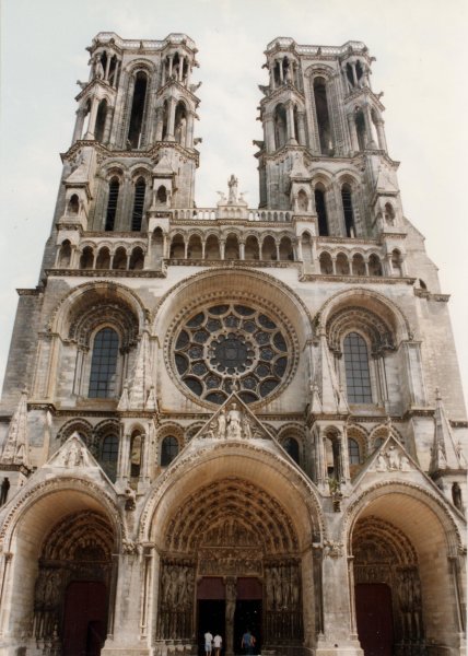 Laon Cathedral. Western façade 