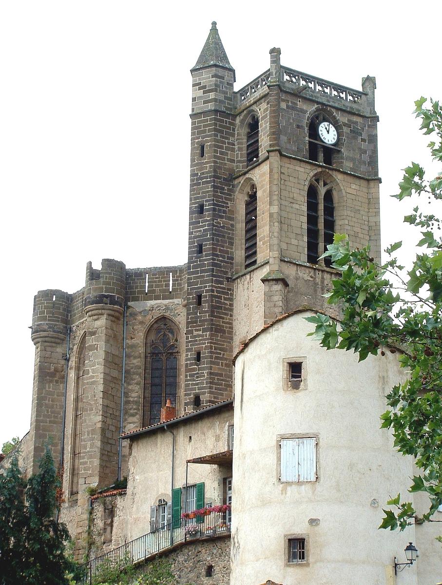 Lavoûte-Chilhac - L'église du prieuré - Chevet 