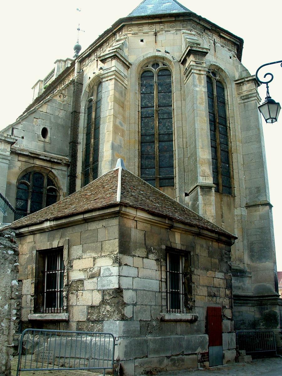 Le Mesnil-Aubry - Eglise de la Nativité-de-la-Vierge - Chevet 