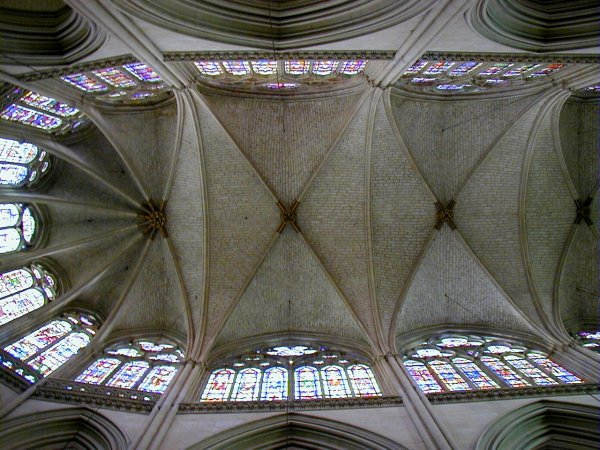 Cathédrale Saint-Julien du Mans.Voûte du choeur 