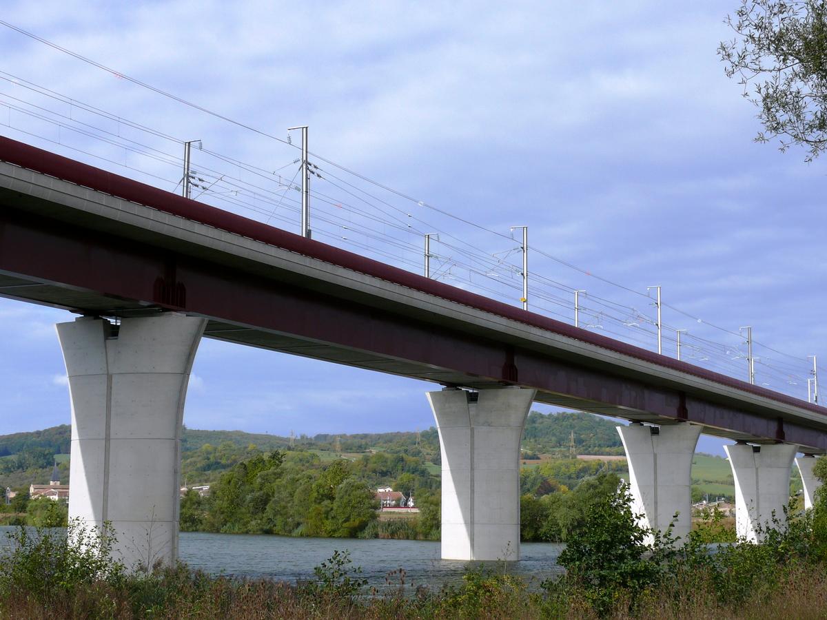 LGV Est-Européenne - Viaduc de la Moselle - Franchissement d'une ancienne gravière 