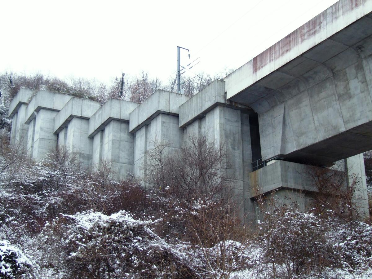 TGV Rhone-Alps - La Costière Viaduct 