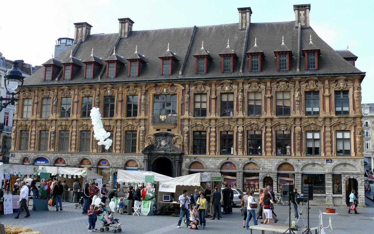 Lille - Vieille Bourse - Façade sur la place du Théâtre 