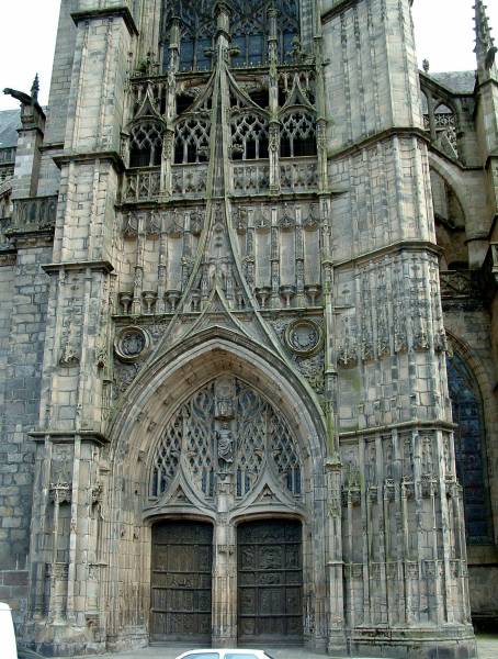 Détail du portail du bras Nord du transept 