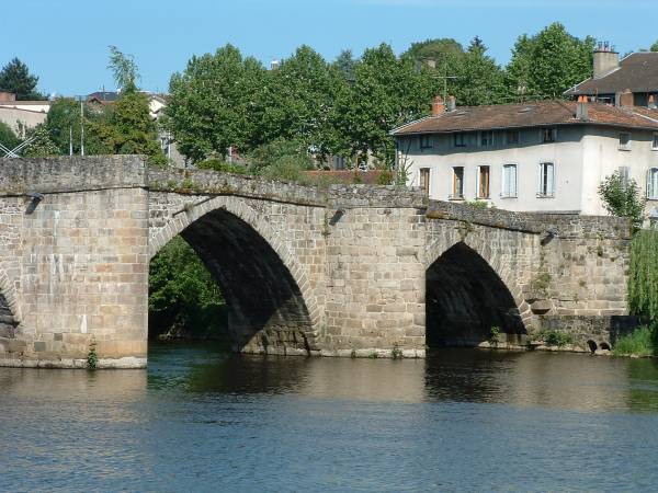Pont Saint-Martial, Limoges.Voûtes en ogive 