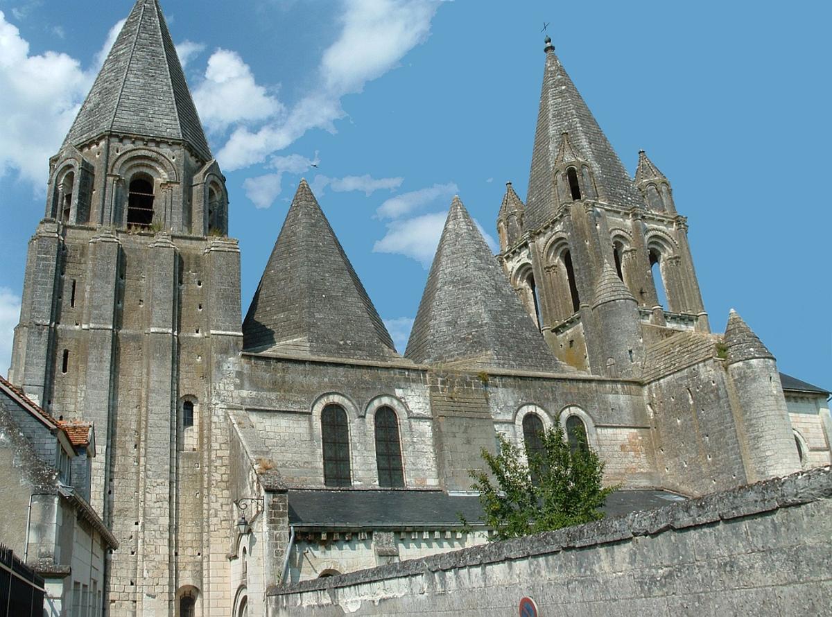 Loches - Eglise Saint-Ours - Ensemble 