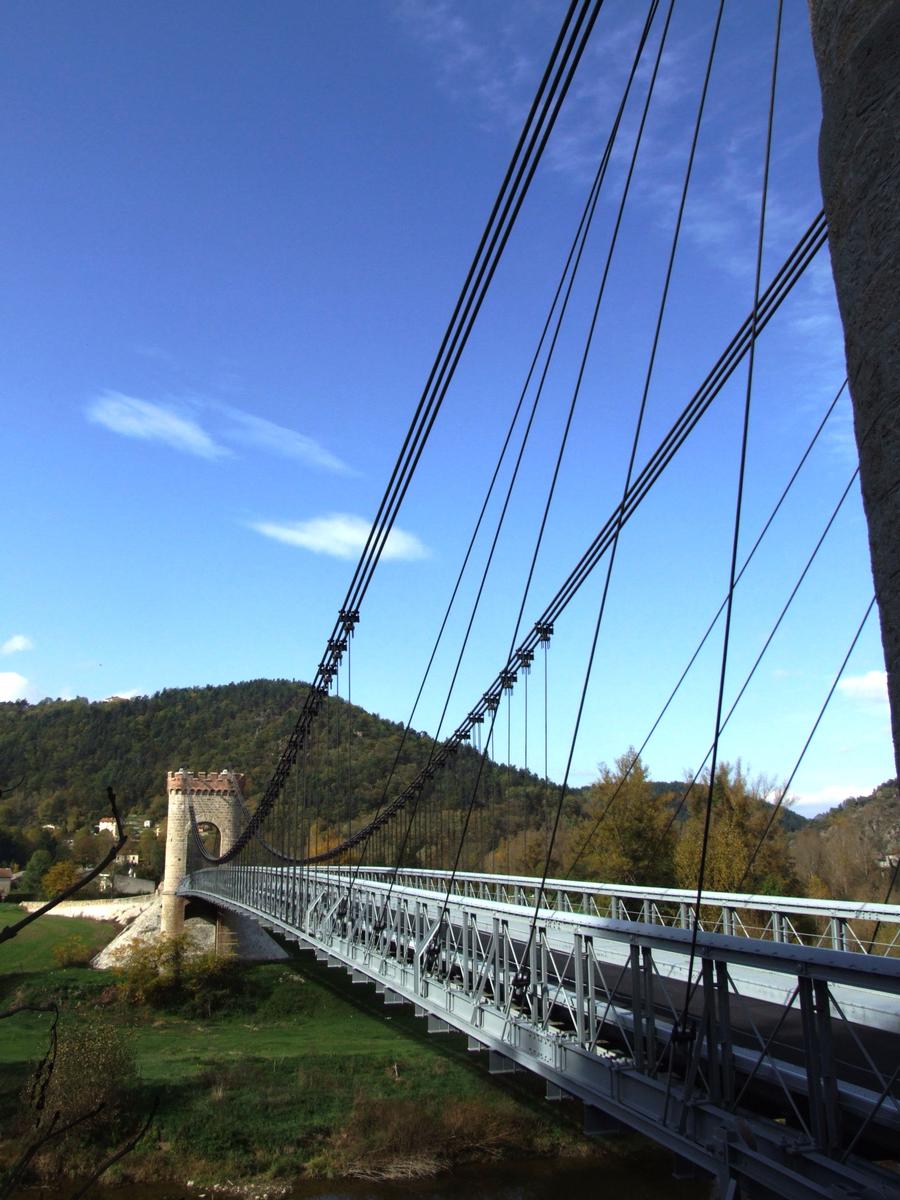 Pont de Confolent - Tablier et suspension 