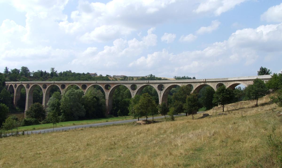 Eisenbahnbrücke Saint-Georges-de-BaroilleEisenbahnbrücke Saint-Georges-de-Baroille 