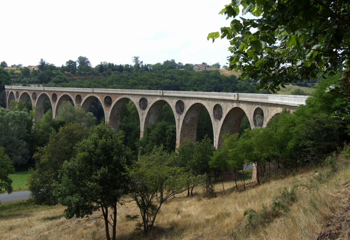 Eisenbahnbrücke Saint-Georges-de-Baroille 