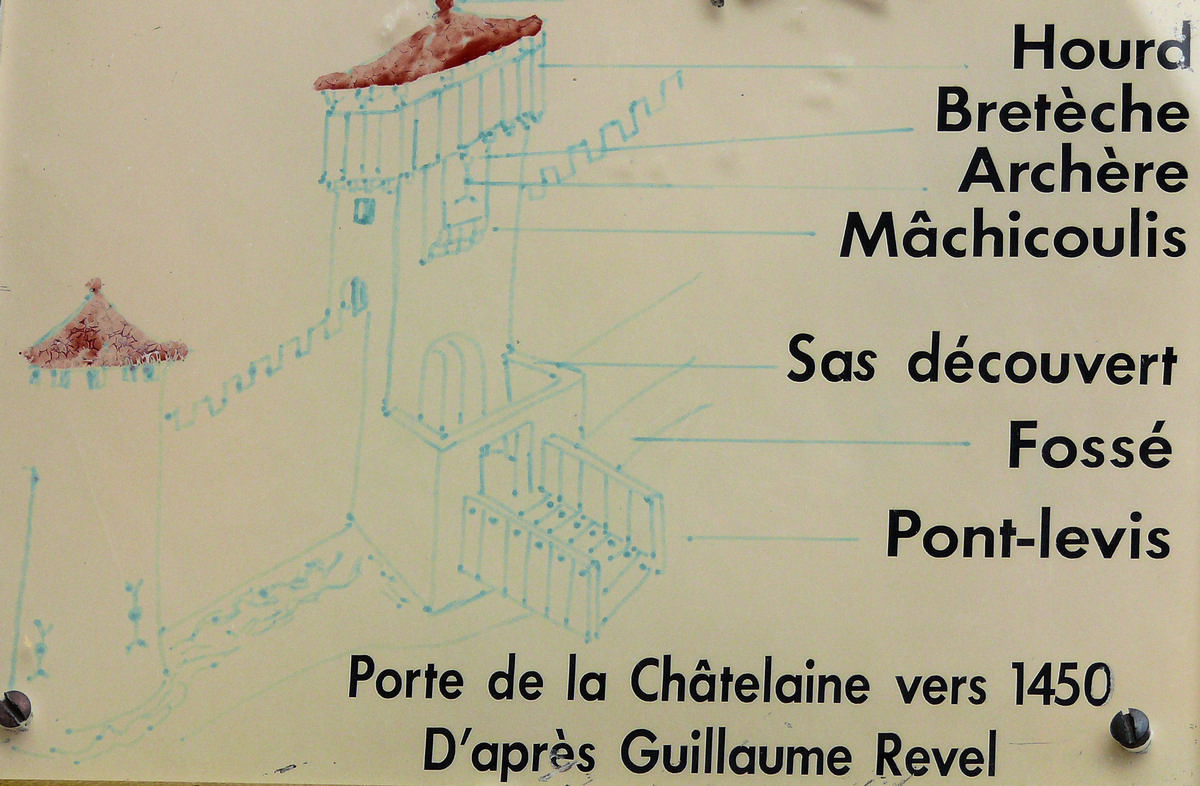 Fiche média no. 147832 Saint-Bonnet-le-Château - Porte de la Châtelaine - Panneau d'information - Représentation de la porte sur l'Armorial de Guillaume Revel vers 1450