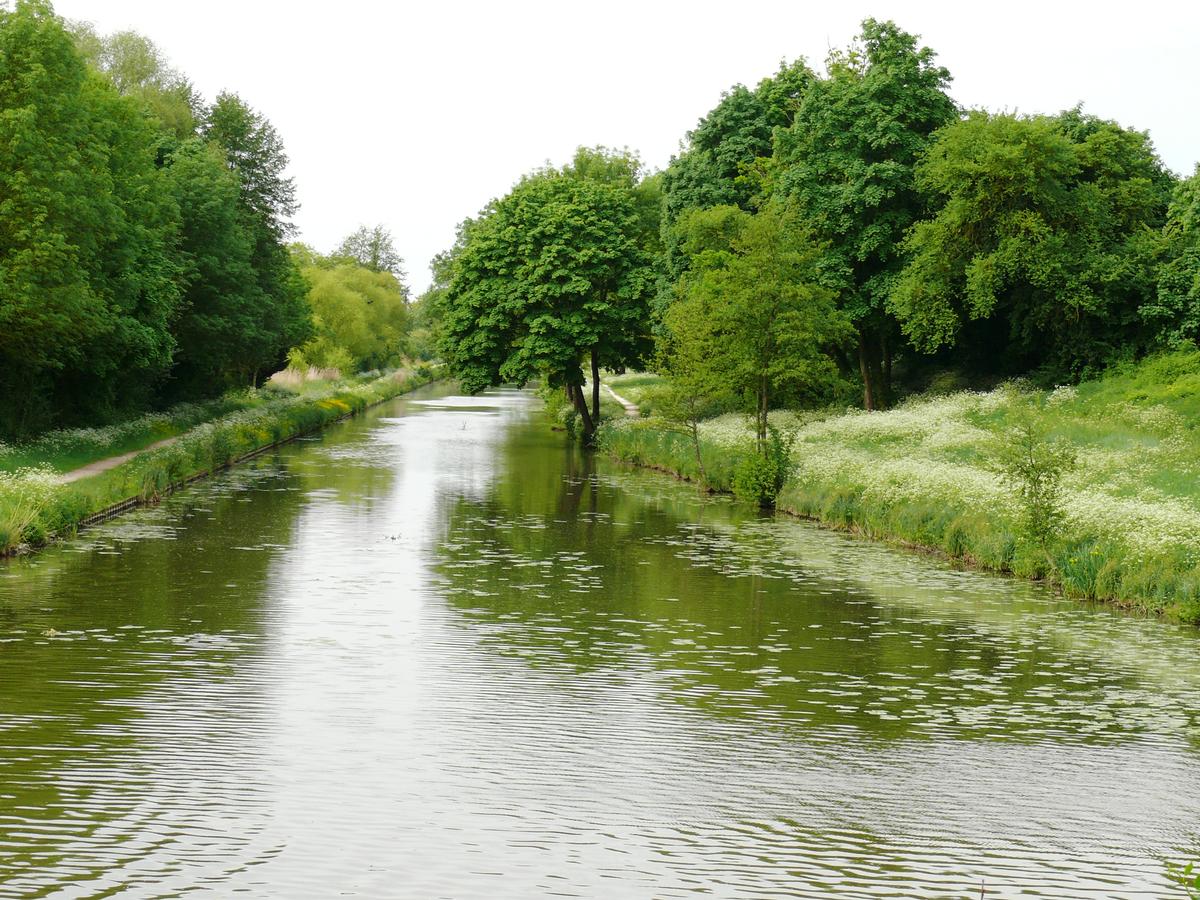 Orléans-Kanal – Schleuse Buges 