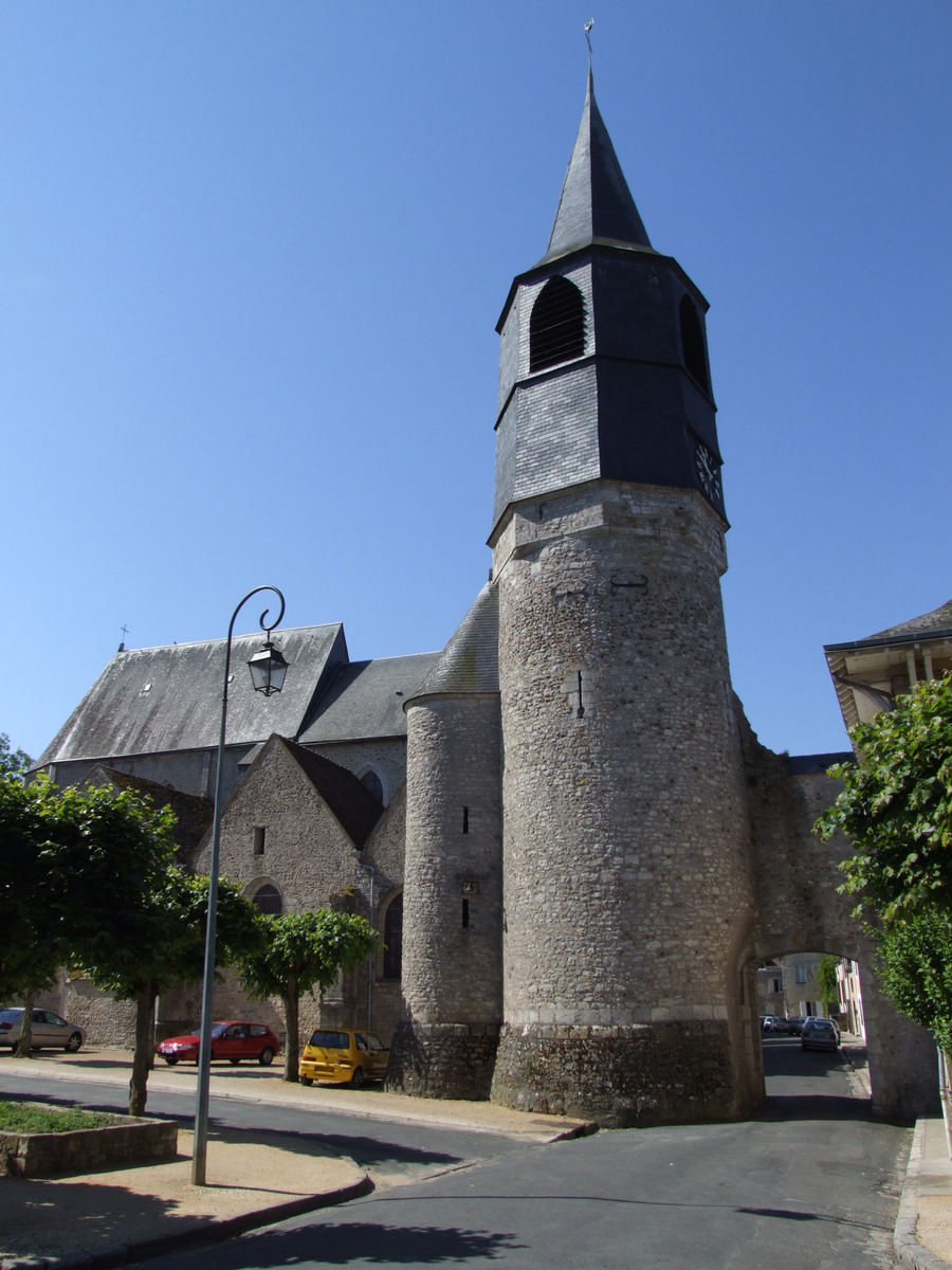 Châtillon-Coligny - Porte de ville 