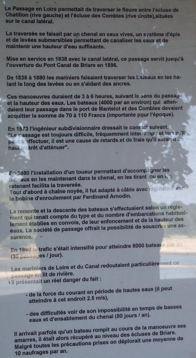 Loire Lateral Canal - Mantelot and Combles Locks - Information plaque 