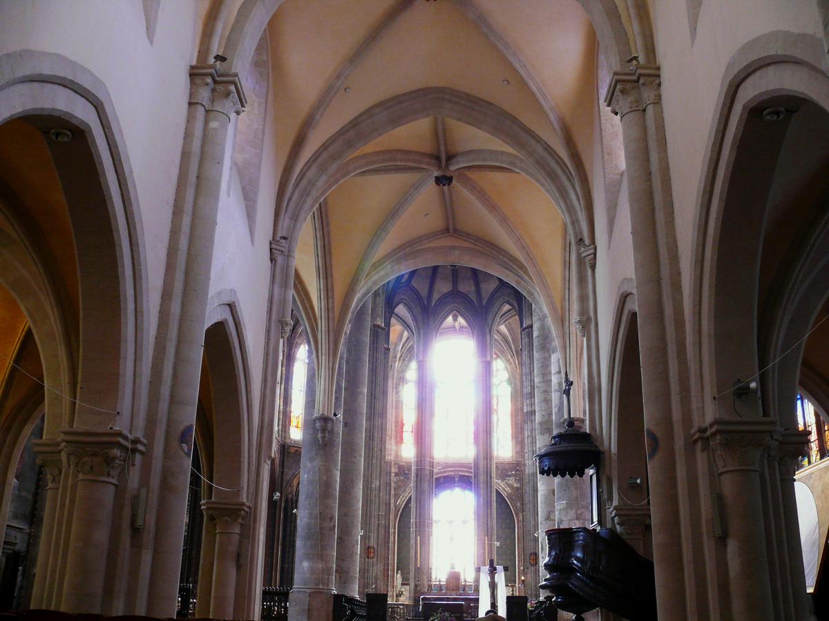Montargis - Eglise de la Madeleine - Nef 