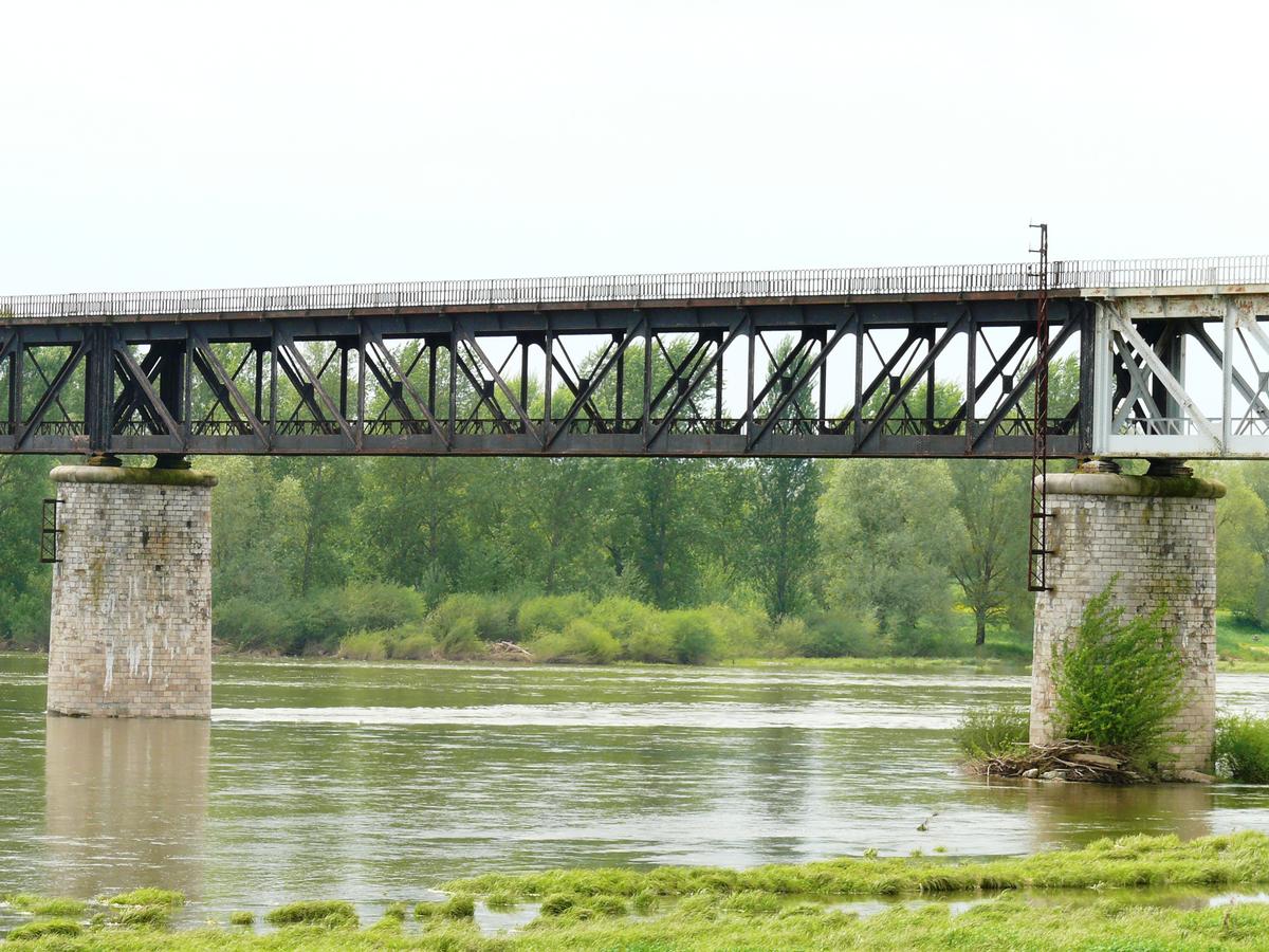 Gien Railroad Viaduct 