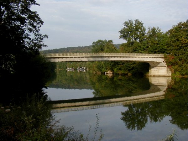 Pont de Luzancy 