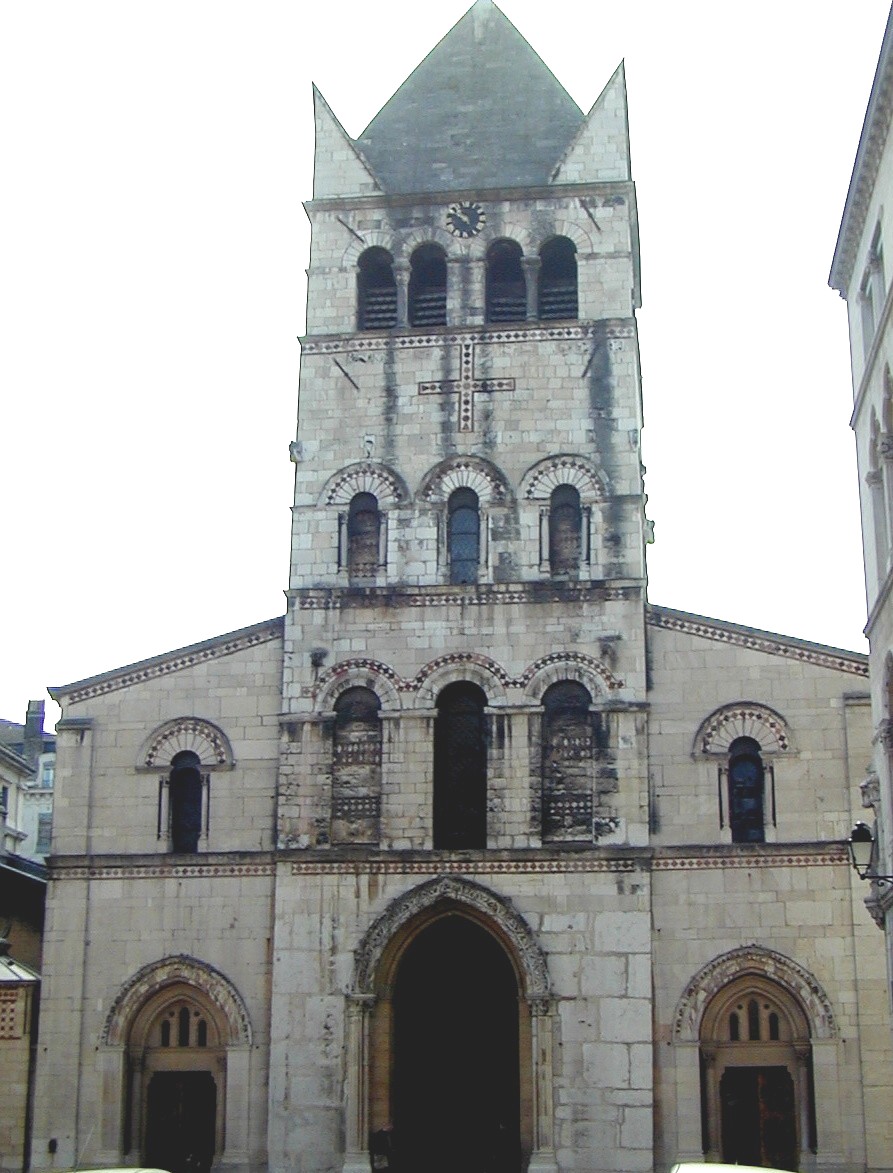 Lyon - Basilique Saint-Martin-d'Ainay - Façade occidentale 