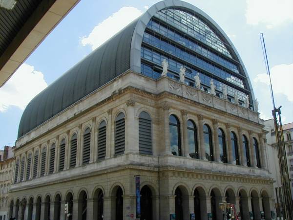 Opéra de Lyon après modification par Jean Nouvel. 
