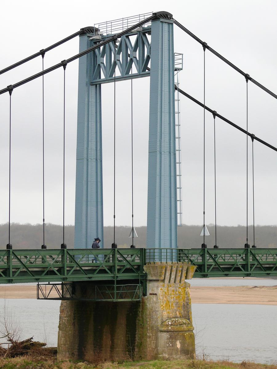 Hängebrücke Rosiers-sur-Loire 