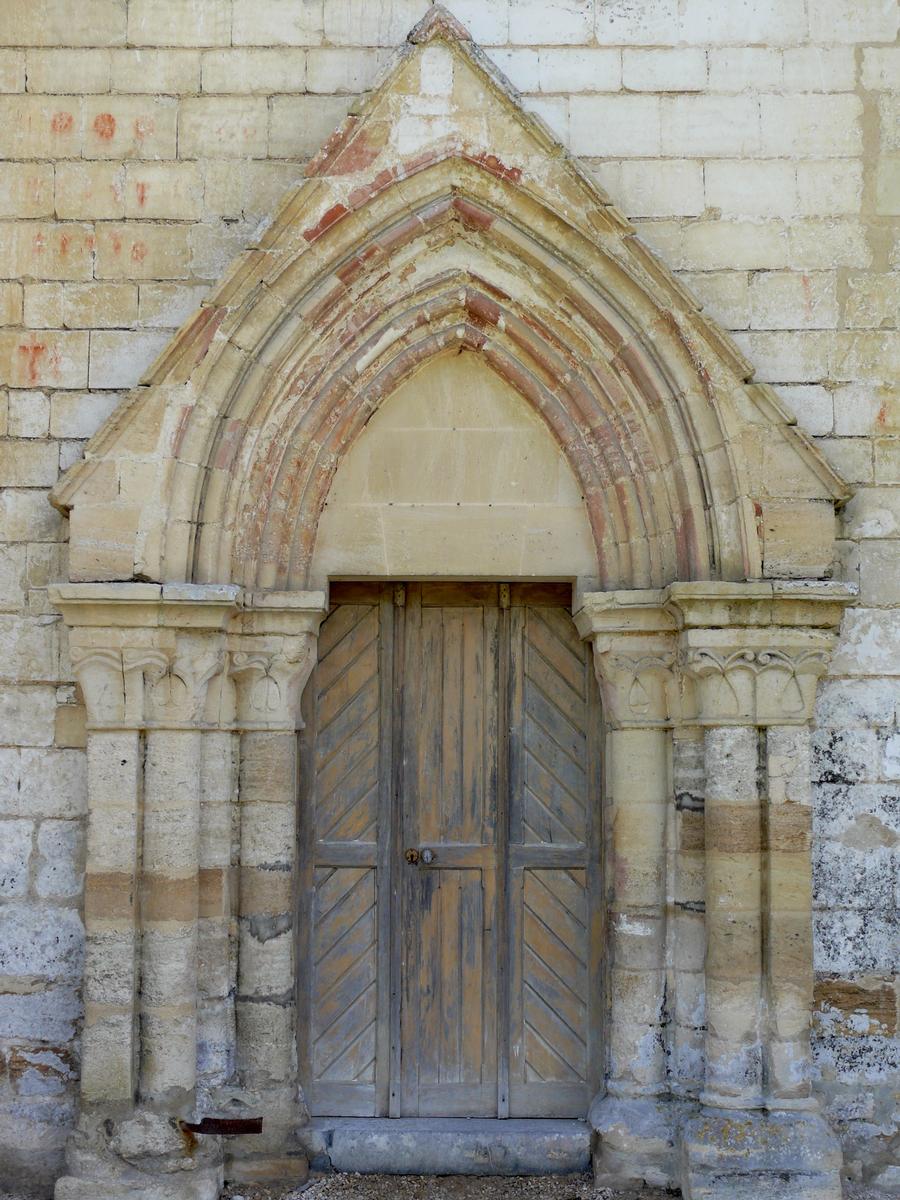 Saint-Amand-sur-Fion - Eglise Saint-Amand - Porte latérale 