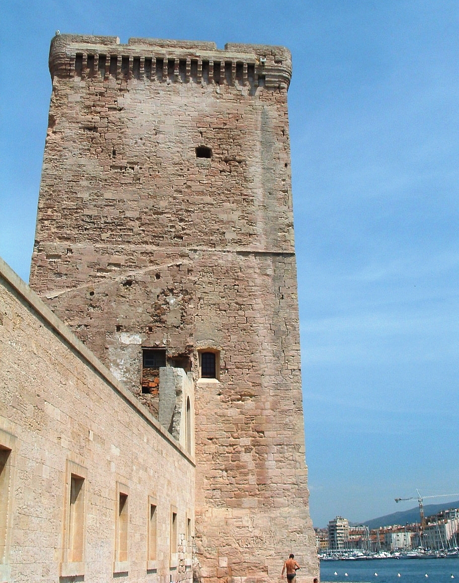 Marseille - Fort Saint-Jean - Tour Saint-Jean construite par le roi René 