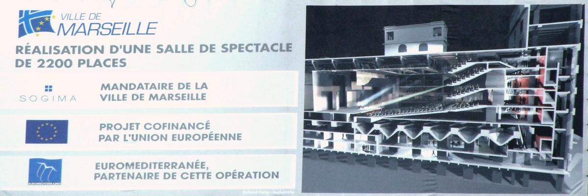 Marseille - Silo d'Arenc - Panneau d'information sur l'aménagement intérieur en théâtre 