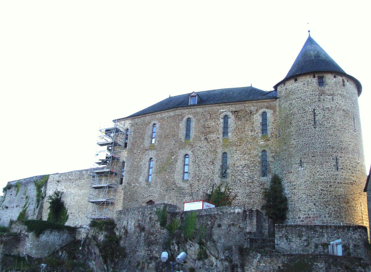 Château de Mayenne 