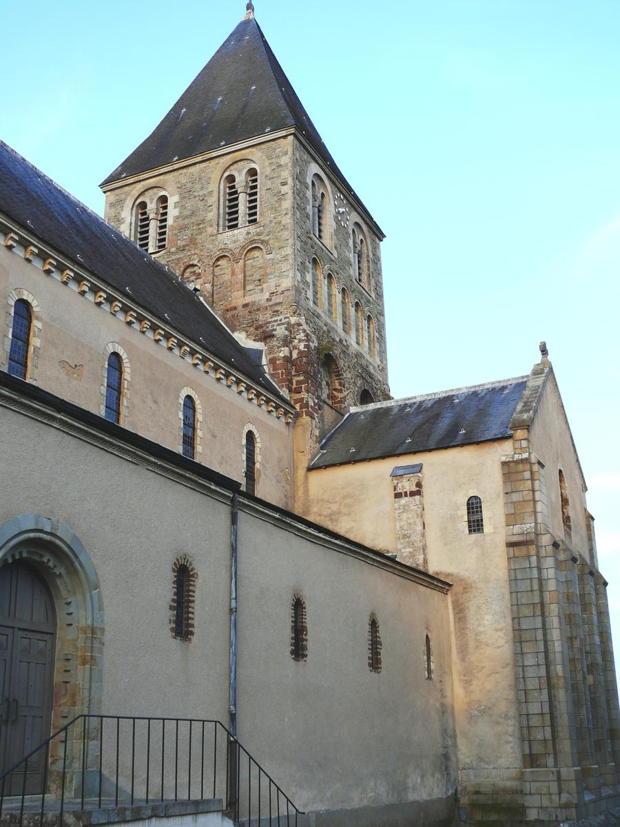 Château-Gontier - Eglise Saint-Jean-Baptiste 
