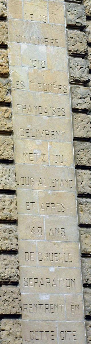 Metz - Porte Serpenoise - Inscription - 1918 