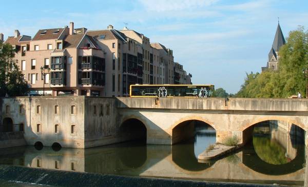Pont de la Préfecture, Metz 
