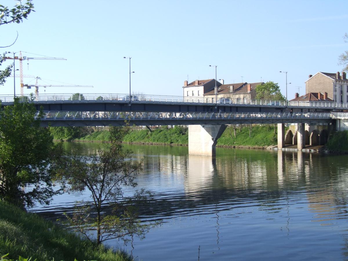 Nancy - Pont de Varynge et sa passerelle 